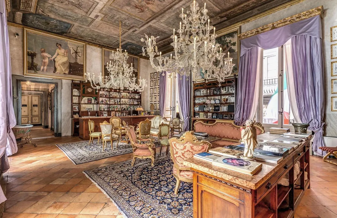 Palazzo Doria Napoli-1